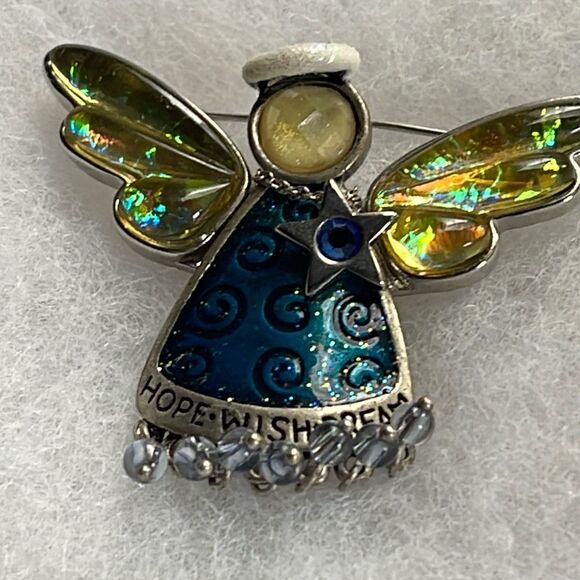 Hope Wish Dream Angel brooch - Picture 1 of 6